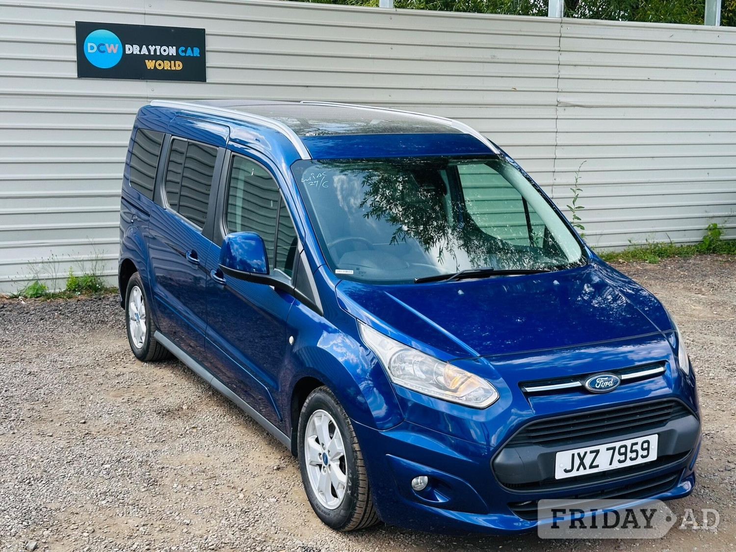 Ford Grand Tourneo Connect 2016 - Cars in Hillingdon