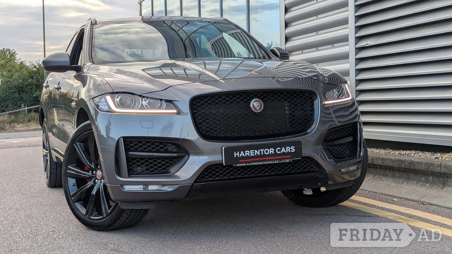 Jaguar F-Pace 2018 - Cars