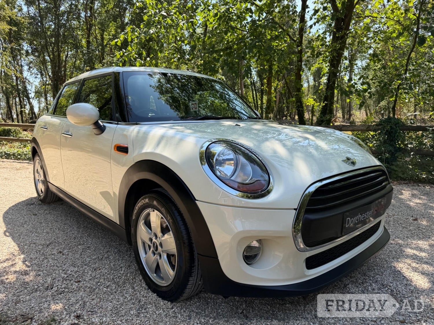 Mini Hatch 2017 - Cars
