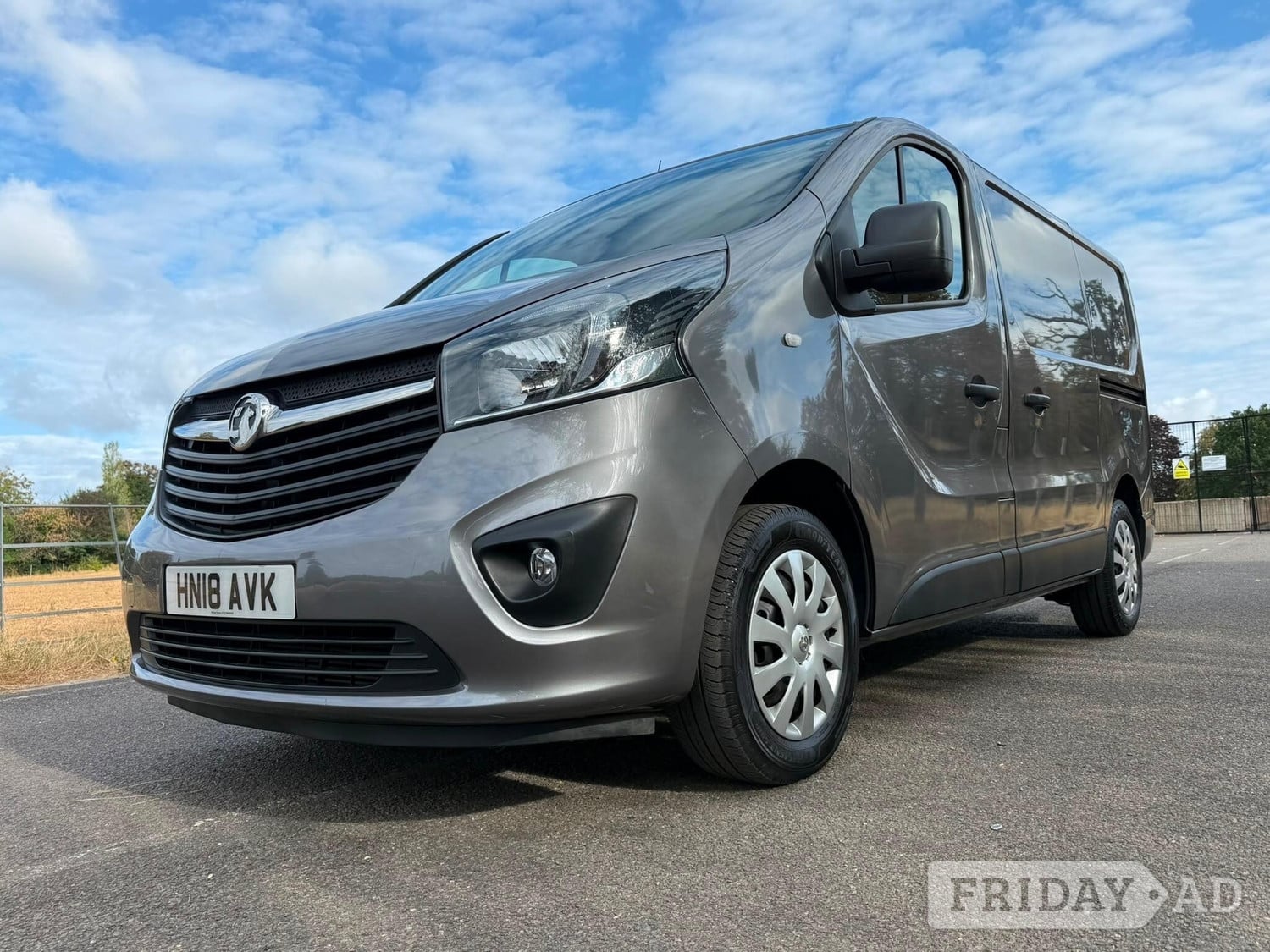 [ berth ]Vauxhall Vivaro