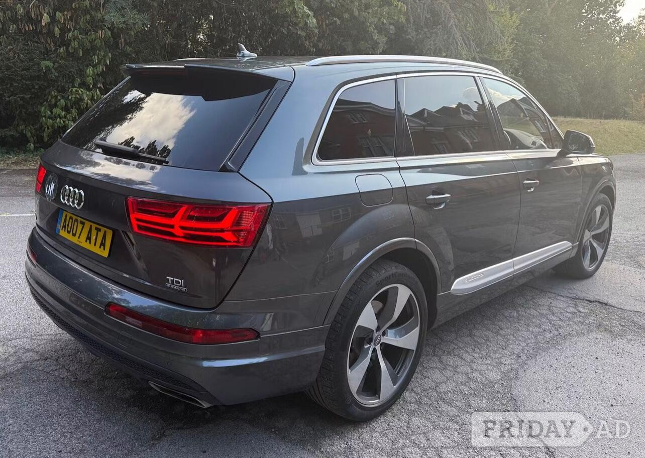 [ berth ]Audi Q7