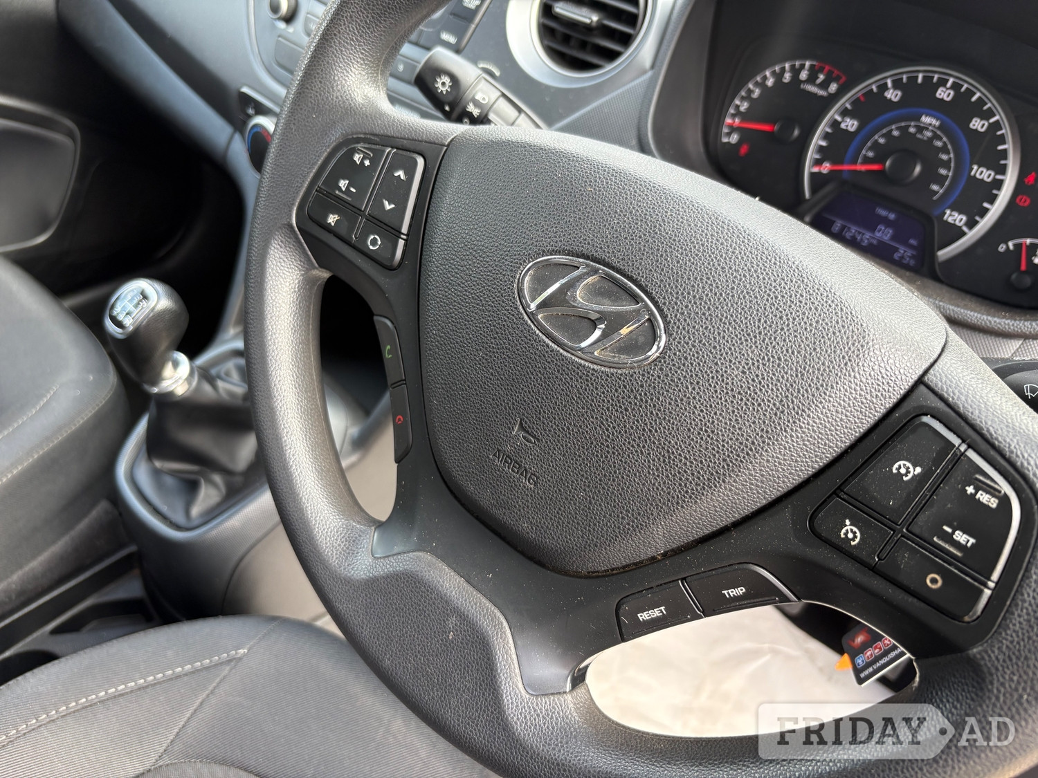 Hyundai i10 2017 - Cars