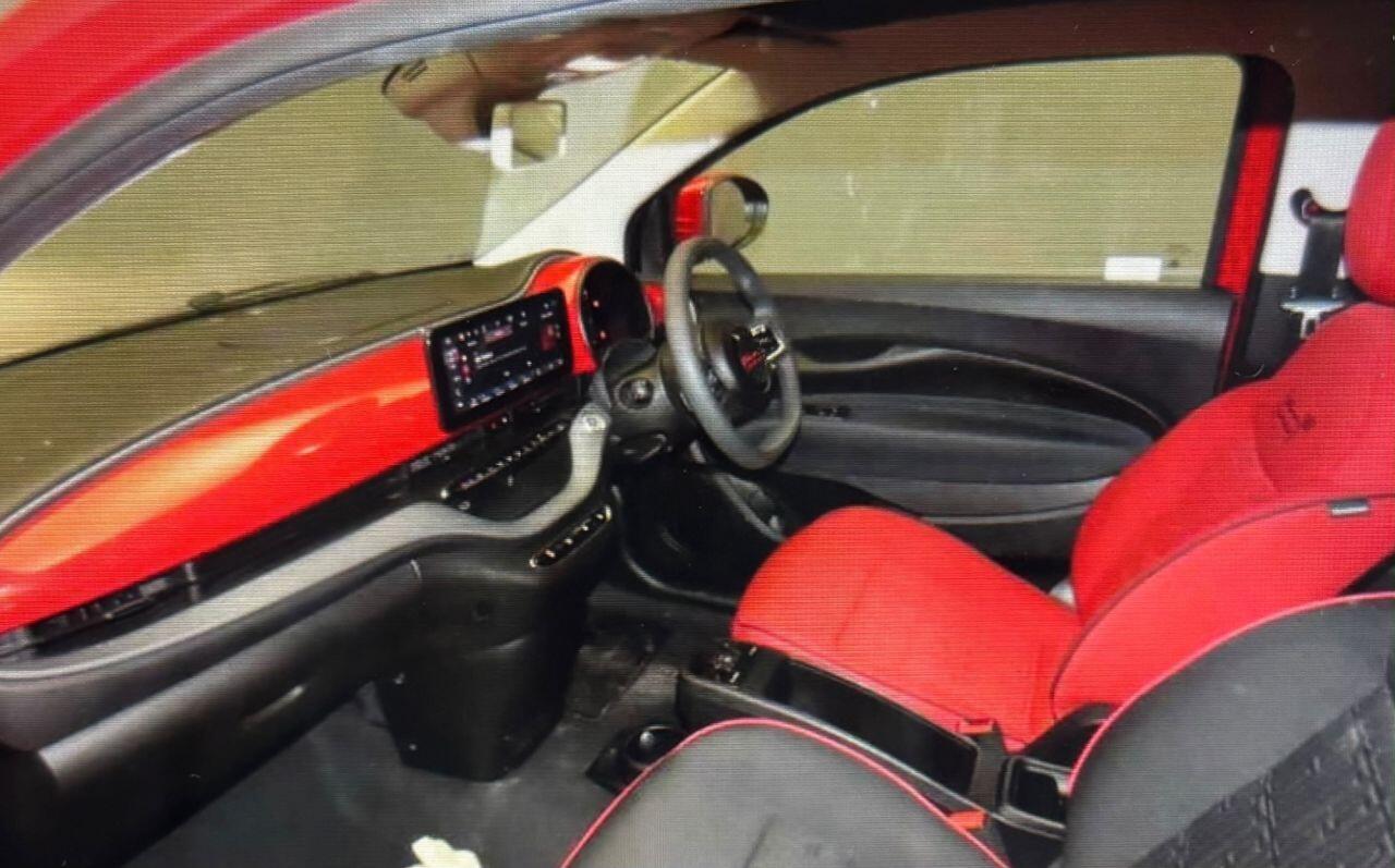 Fiat 500e C Horsham