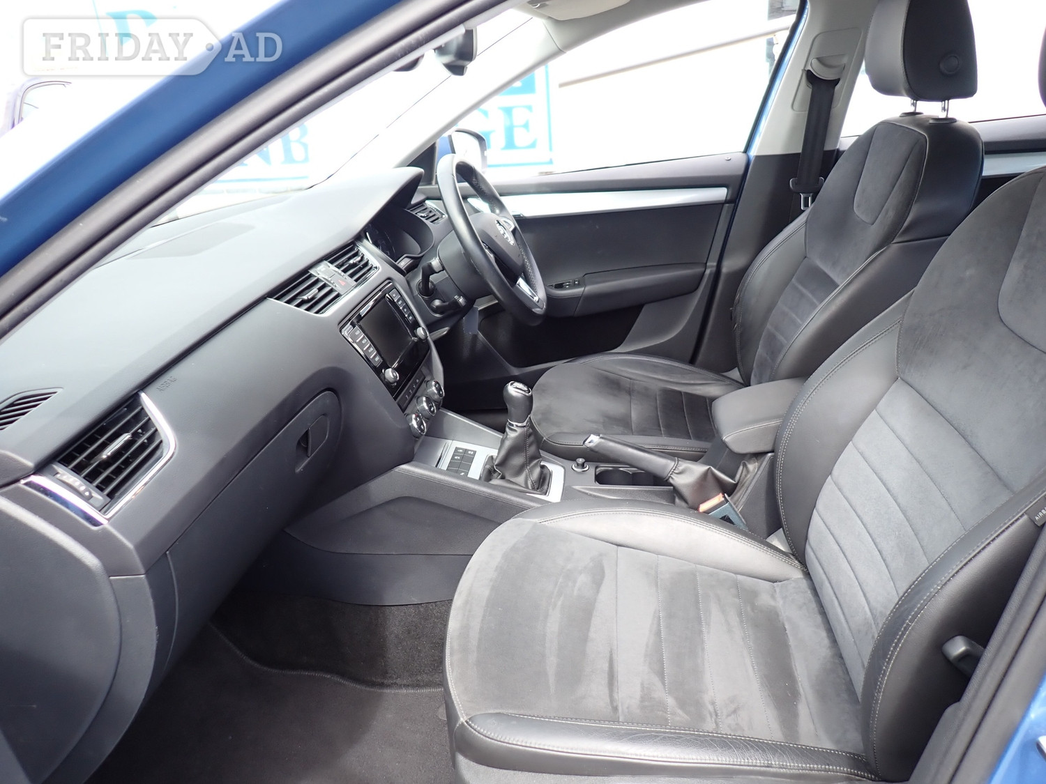 [ berth ]Skoda Octavia