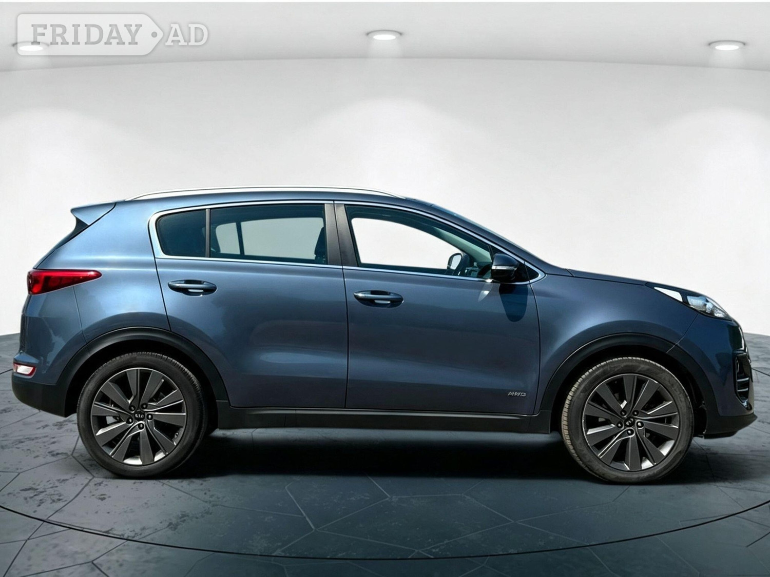 [ berth ]Kia Sportage