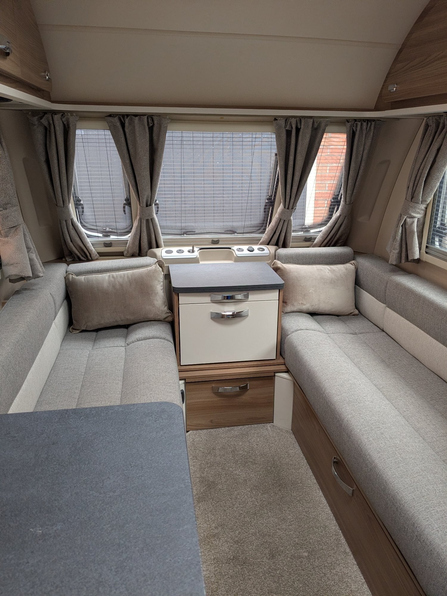 Swift Finesse 400 Beckingham