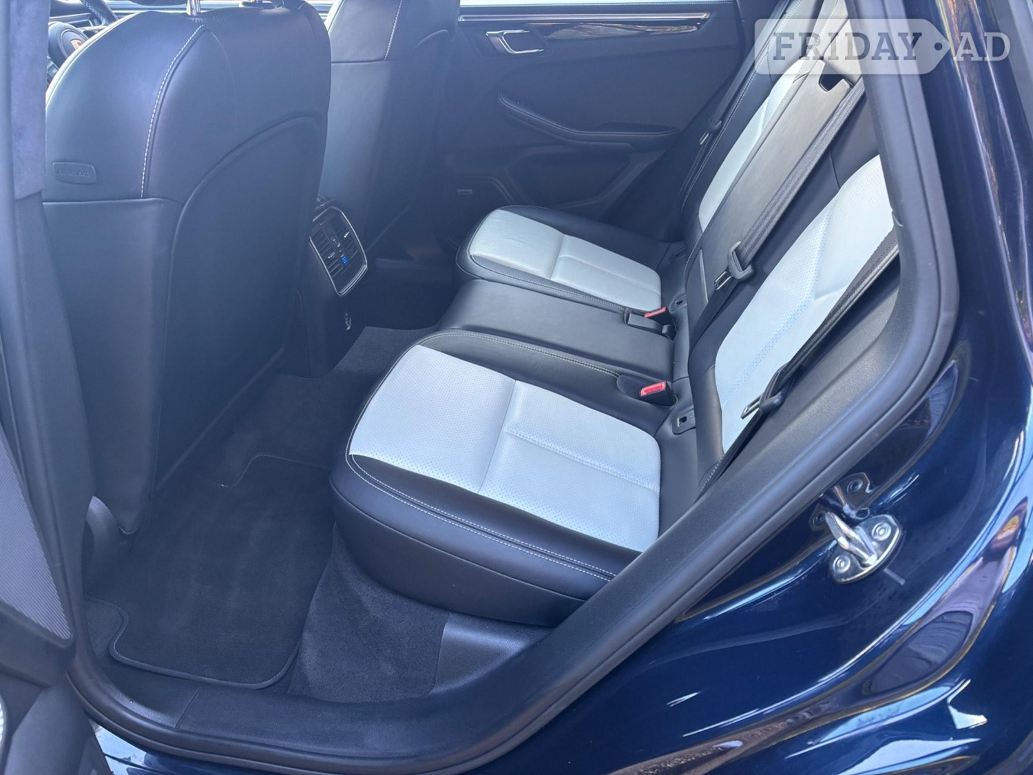 Porsche Macan 2017 - Cars in Hillingdon