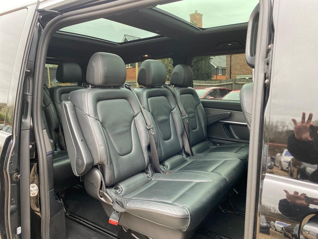 [ berth ]Mercedes-Benz V Class