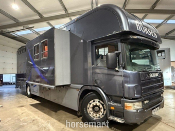Marscom  Scania Horsebox