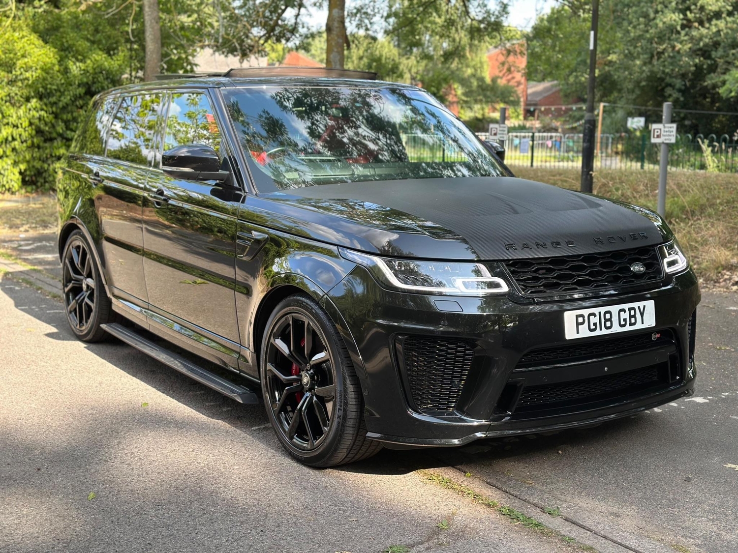 Land Rover Range Rover Sport 2018 - Cars in Uxbridge