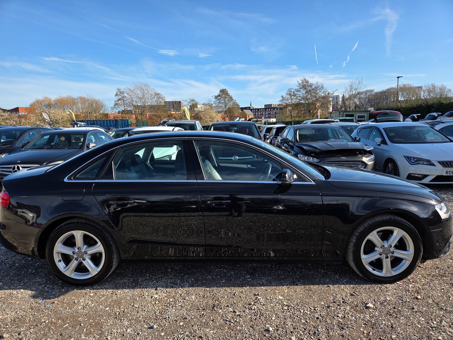[ berth ]Audi A4