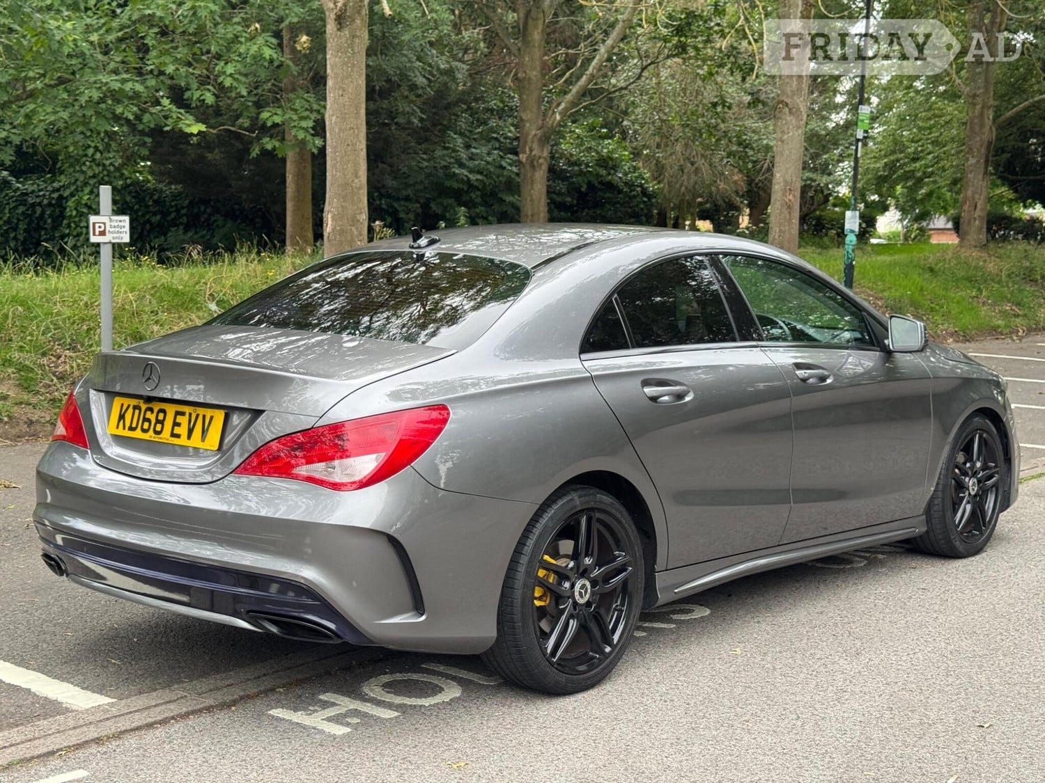 [ berth ]Mercedes-Benz CLA Class