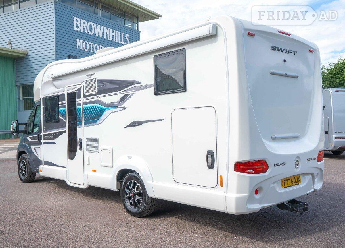 [4 berth ]Swift Escape 684