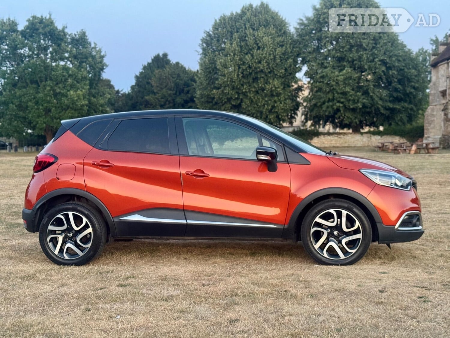 [ berth ]Renault Captur
