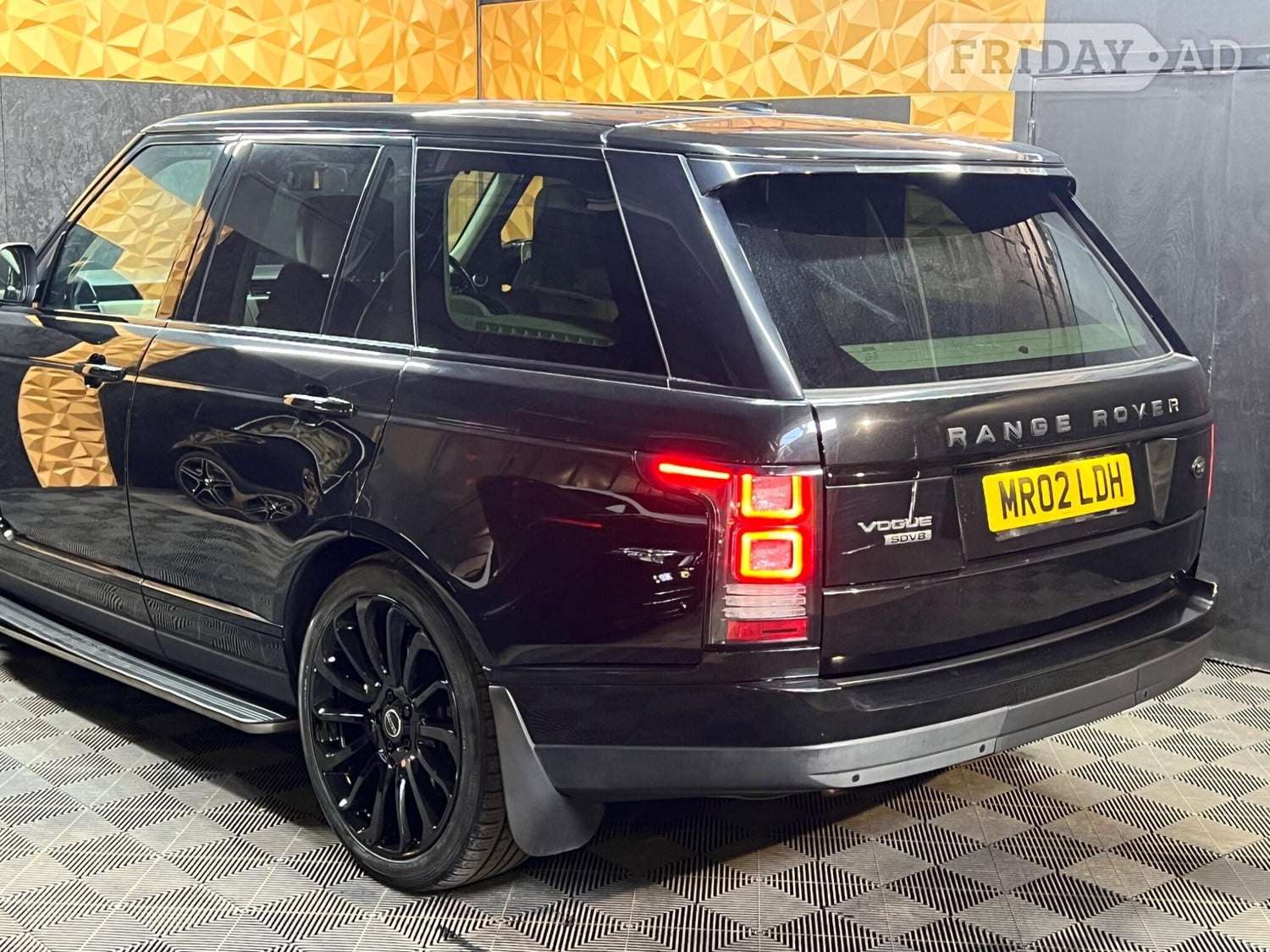 Land Rover Range Rover 2013 - Cars in Halifax