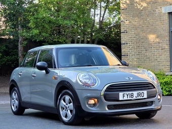 Mini Hatch 2018