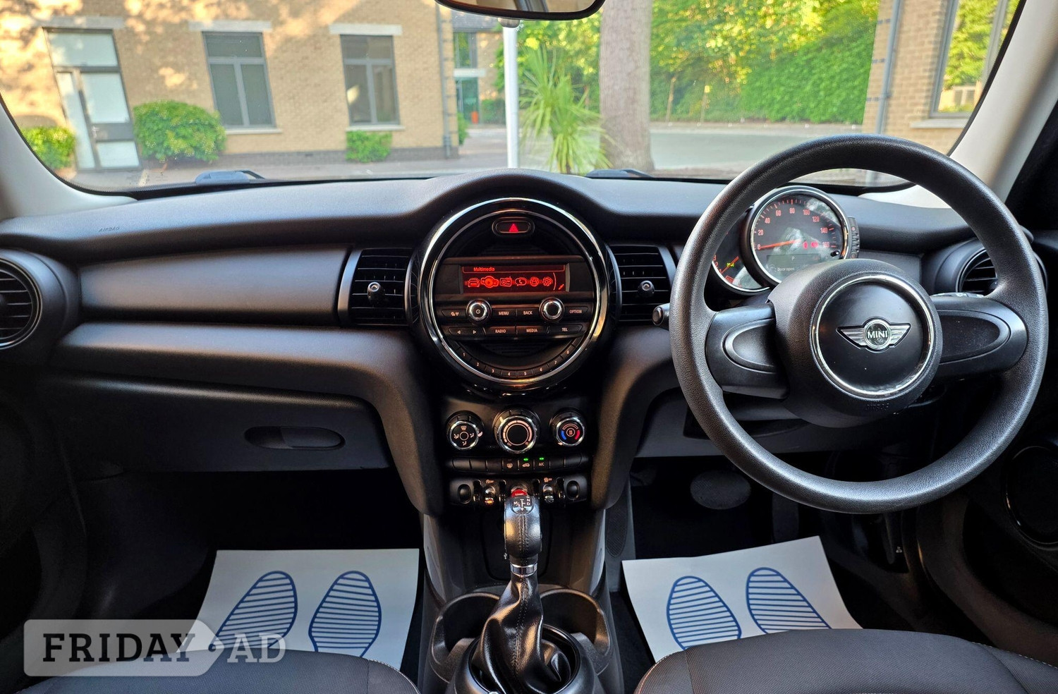 Mini Hatch Ashford