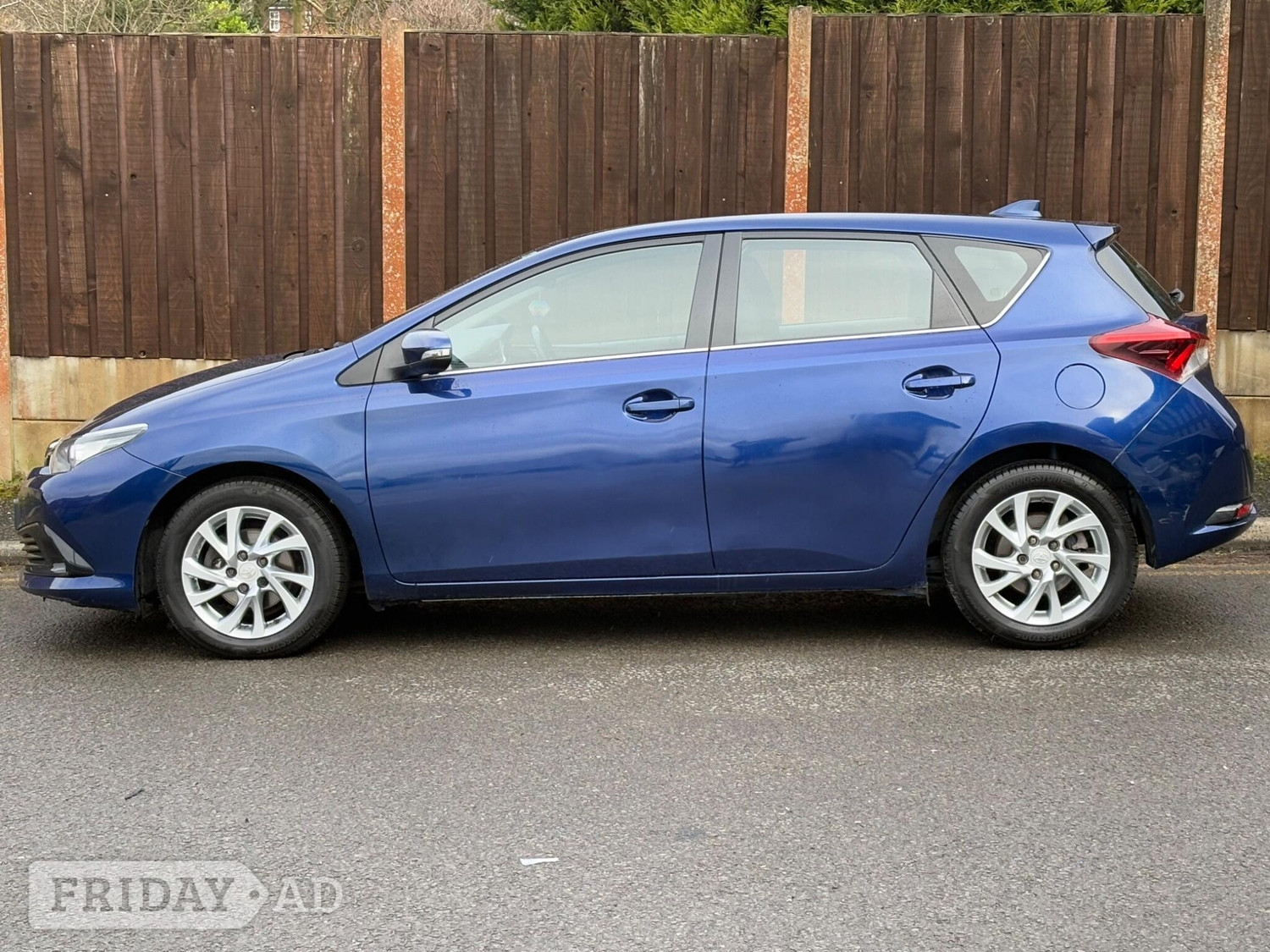 Toyota Auris 2016 - Cars