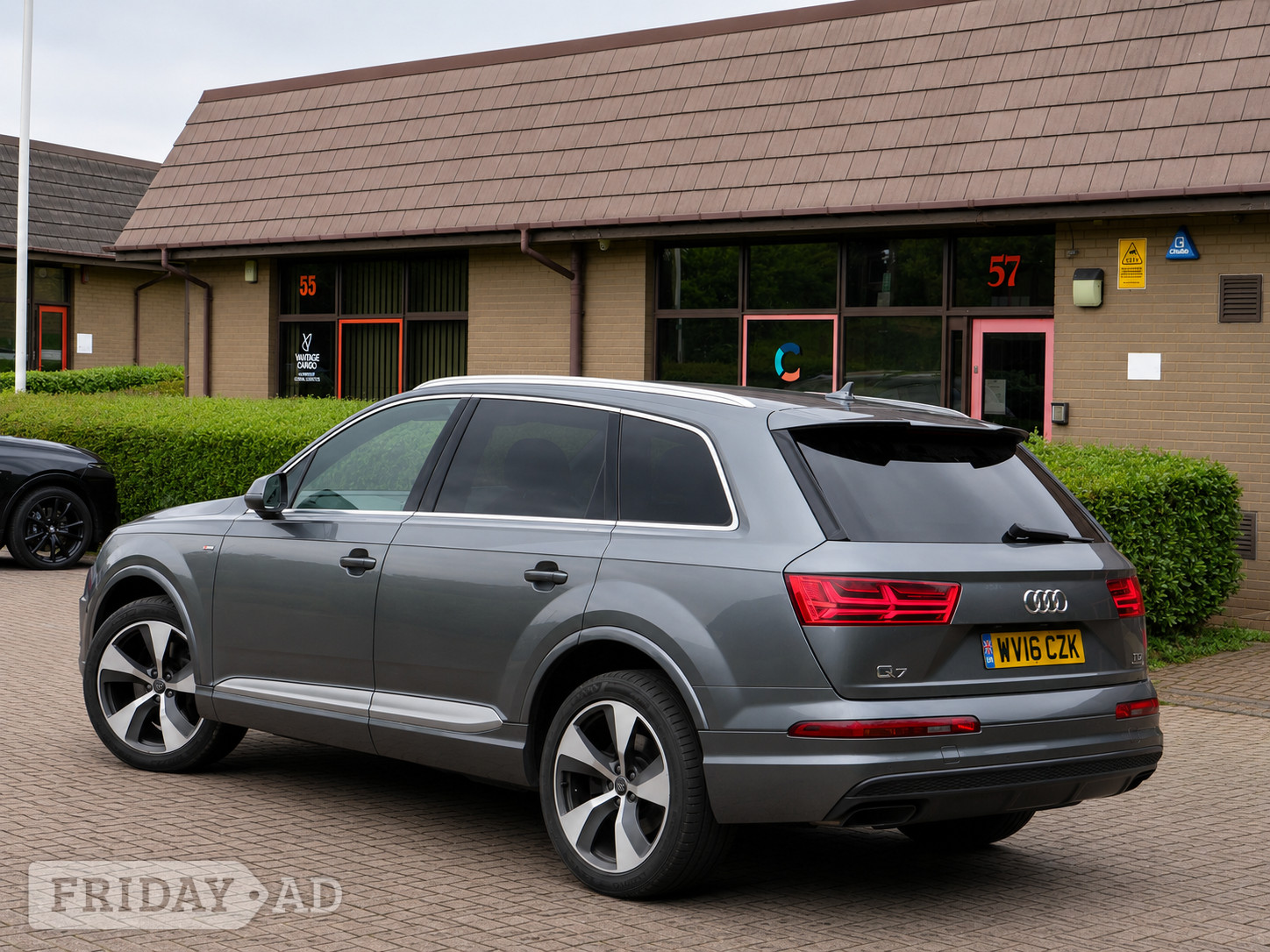 Audi Q7 2016 - Cars
