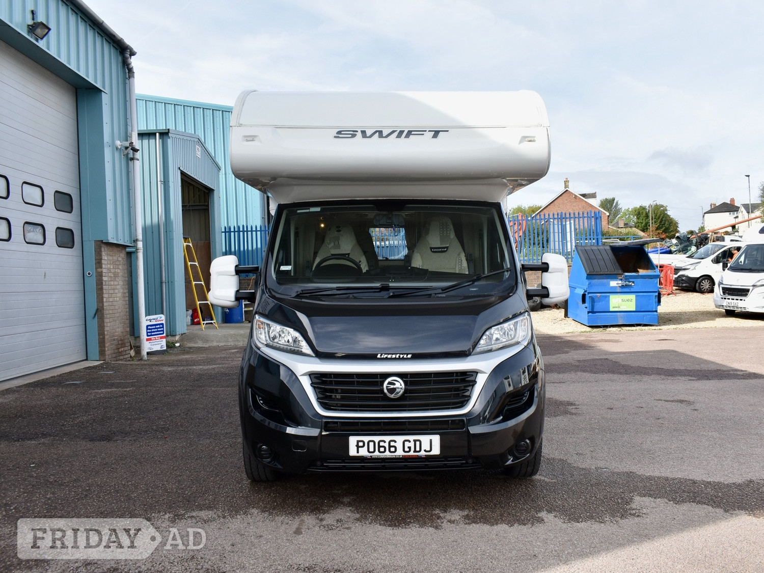 [ berth ]Swift Lifestyle