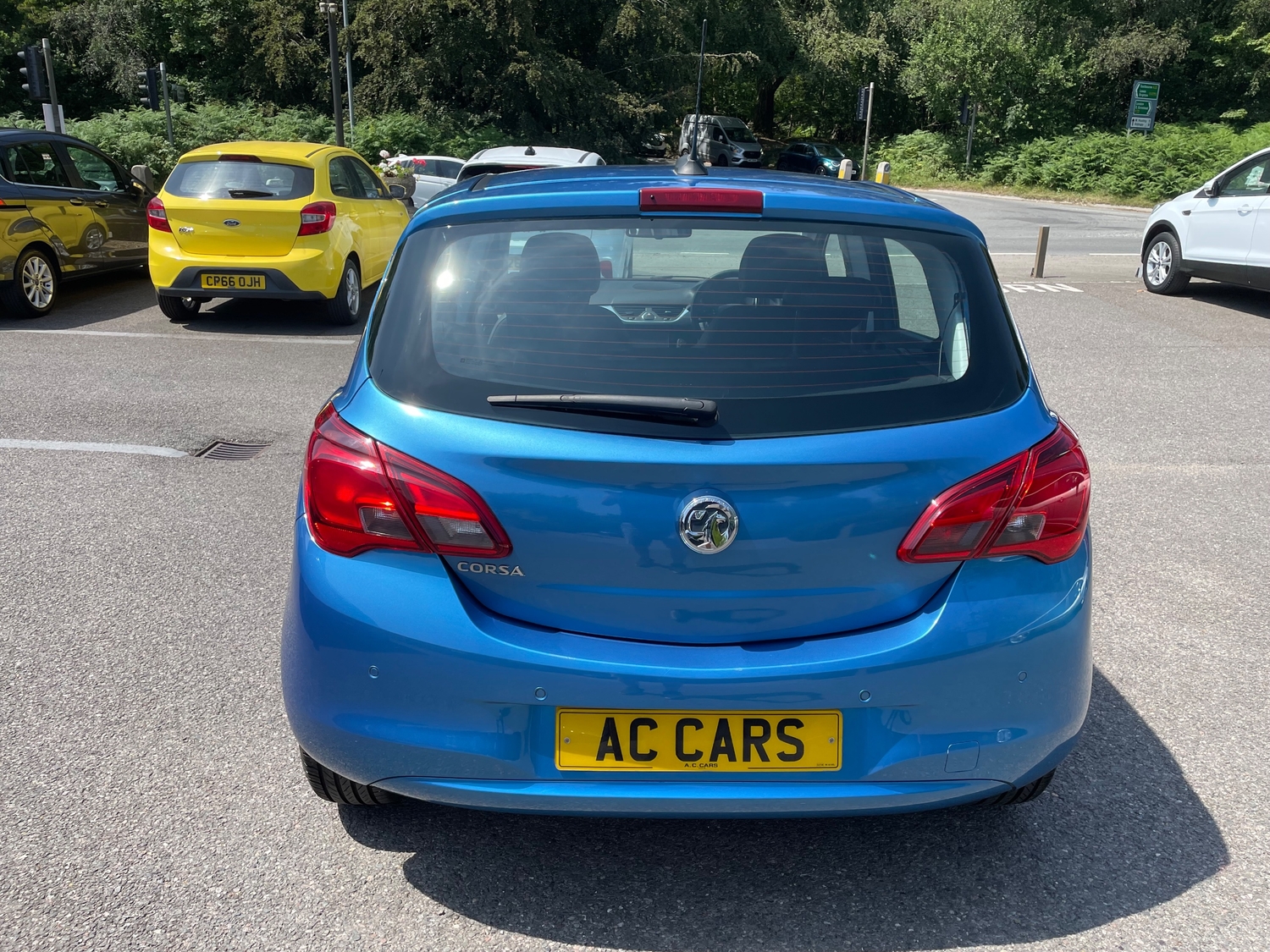 Vauxhall Corsa 2017 - Cars in Forest Row