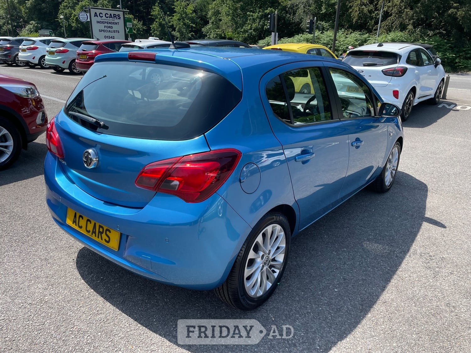 [ berth ]Vauxhall Corsa