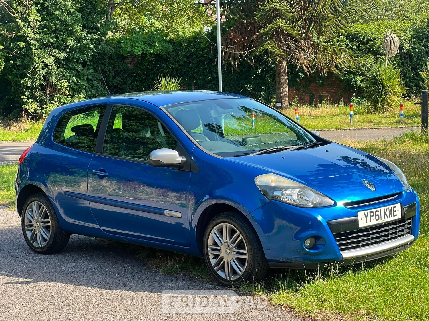 Renault Clio 2011 - Cars