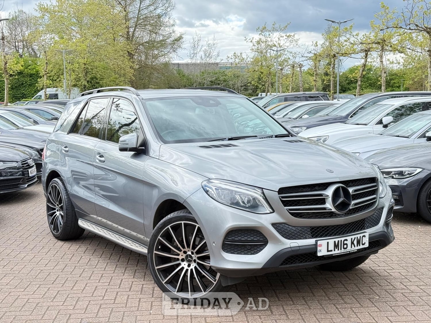 Mercedes-Benz GLE 2016 in Uxbridge