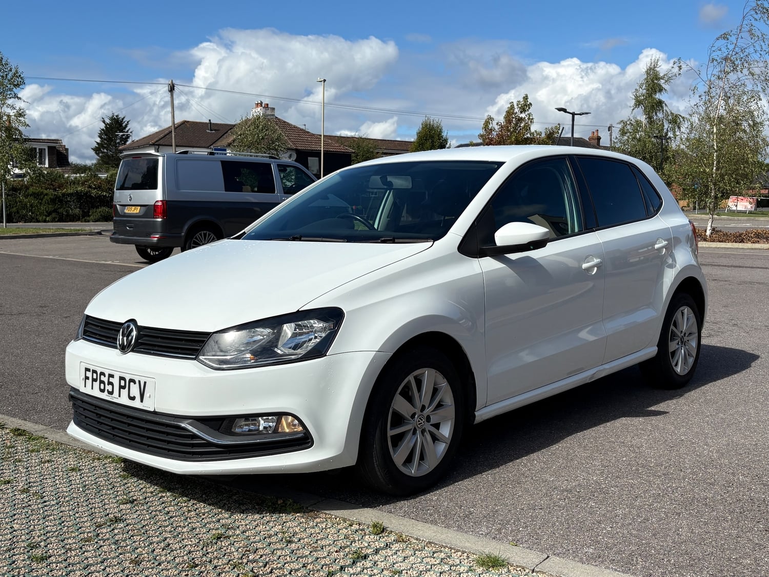 [ berth ]Volkswagen Polo