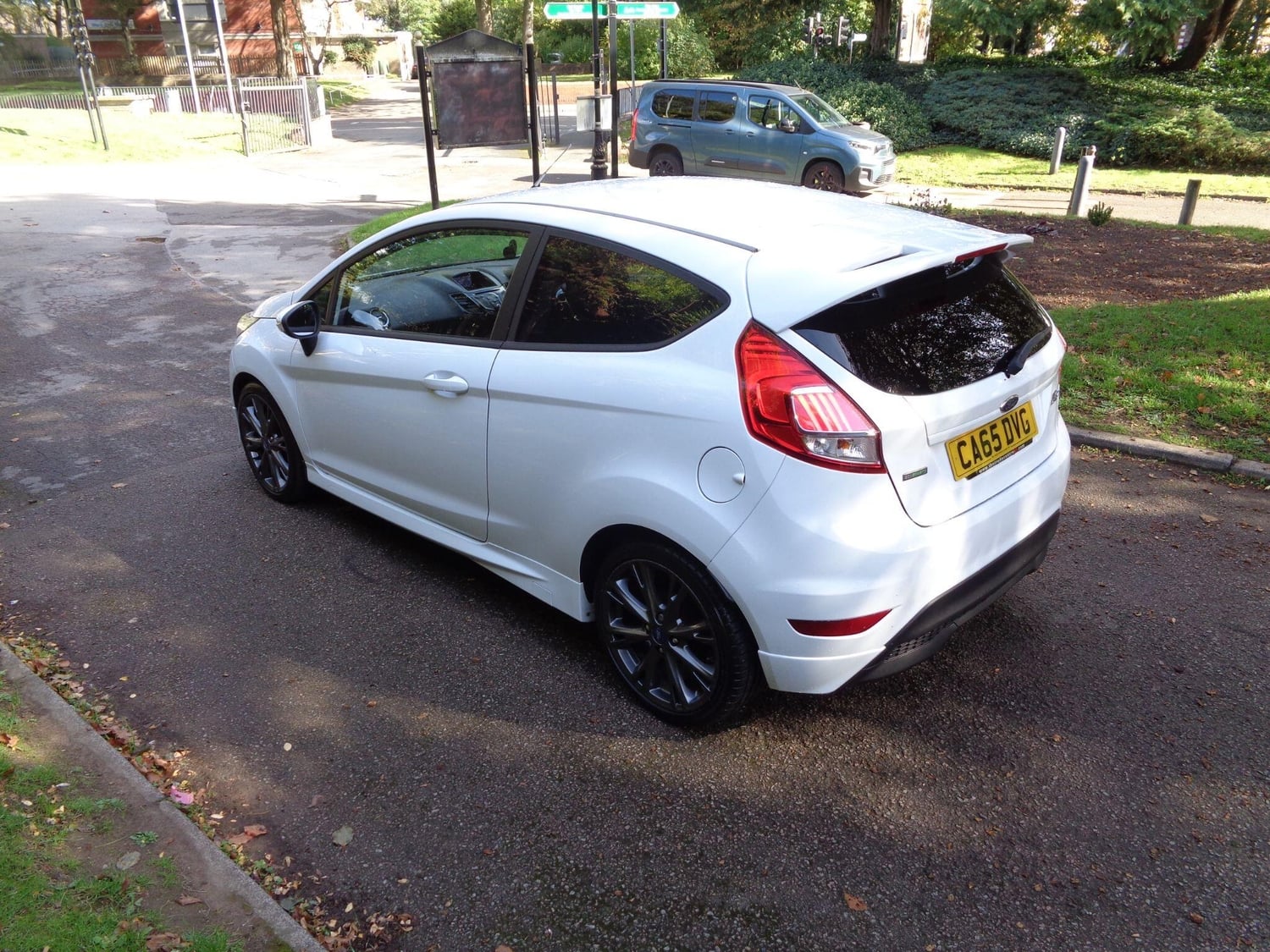 Ford Fiesta 2016 - Cars