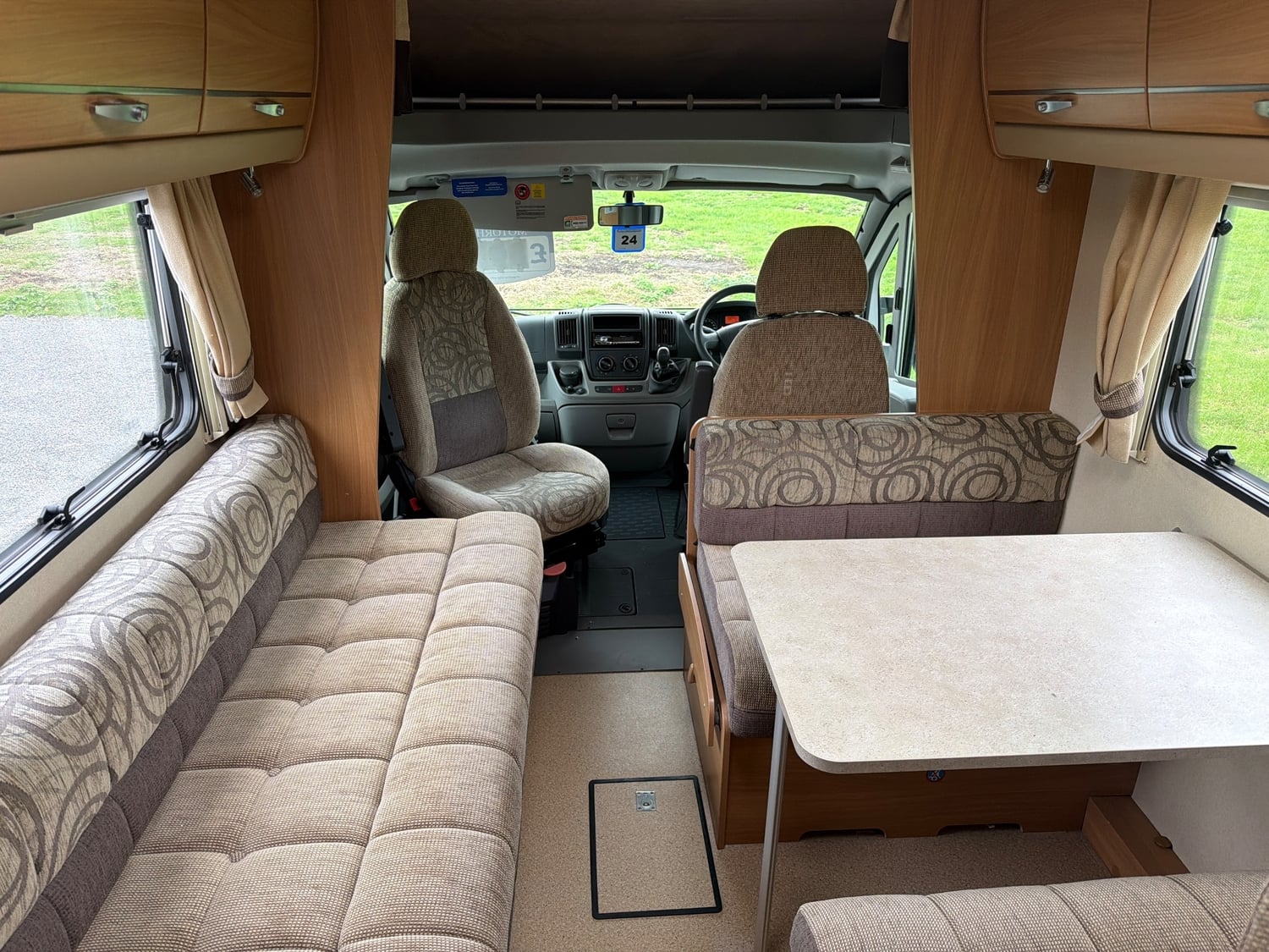 [ berth ]Swift Suntor 590RS