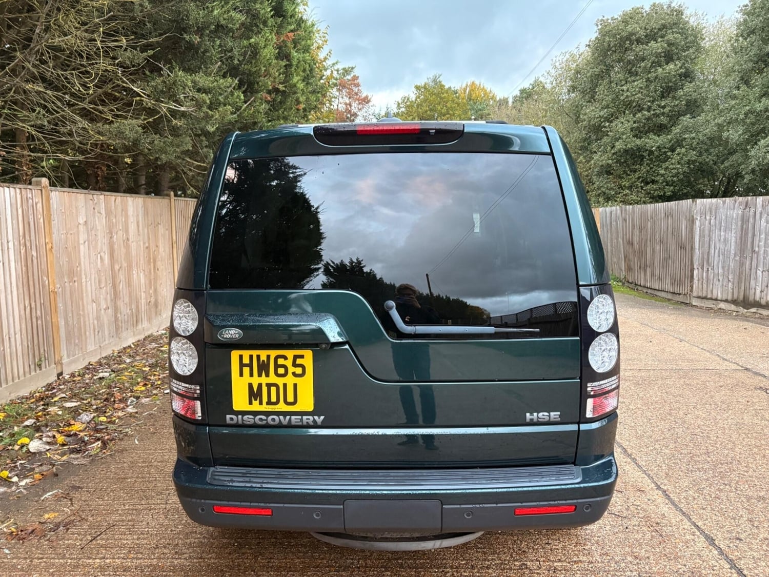 Land Rover Discovery 4 2015 - Cars in Tonbridge