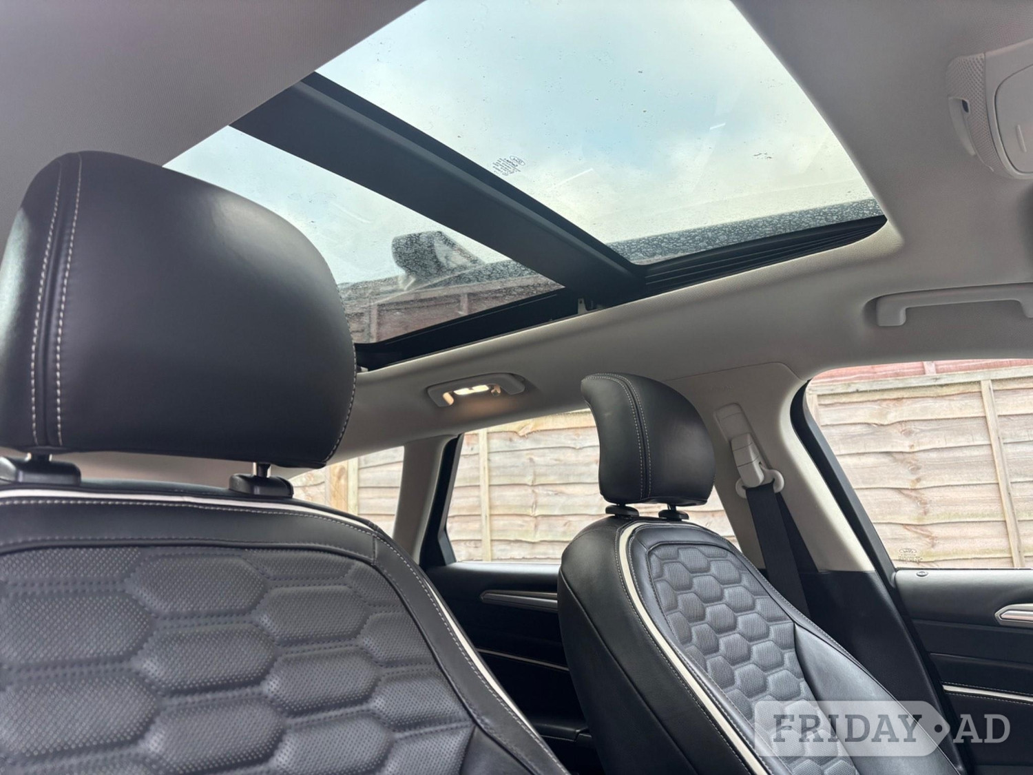 Ford Mondeo 2015 - Cars