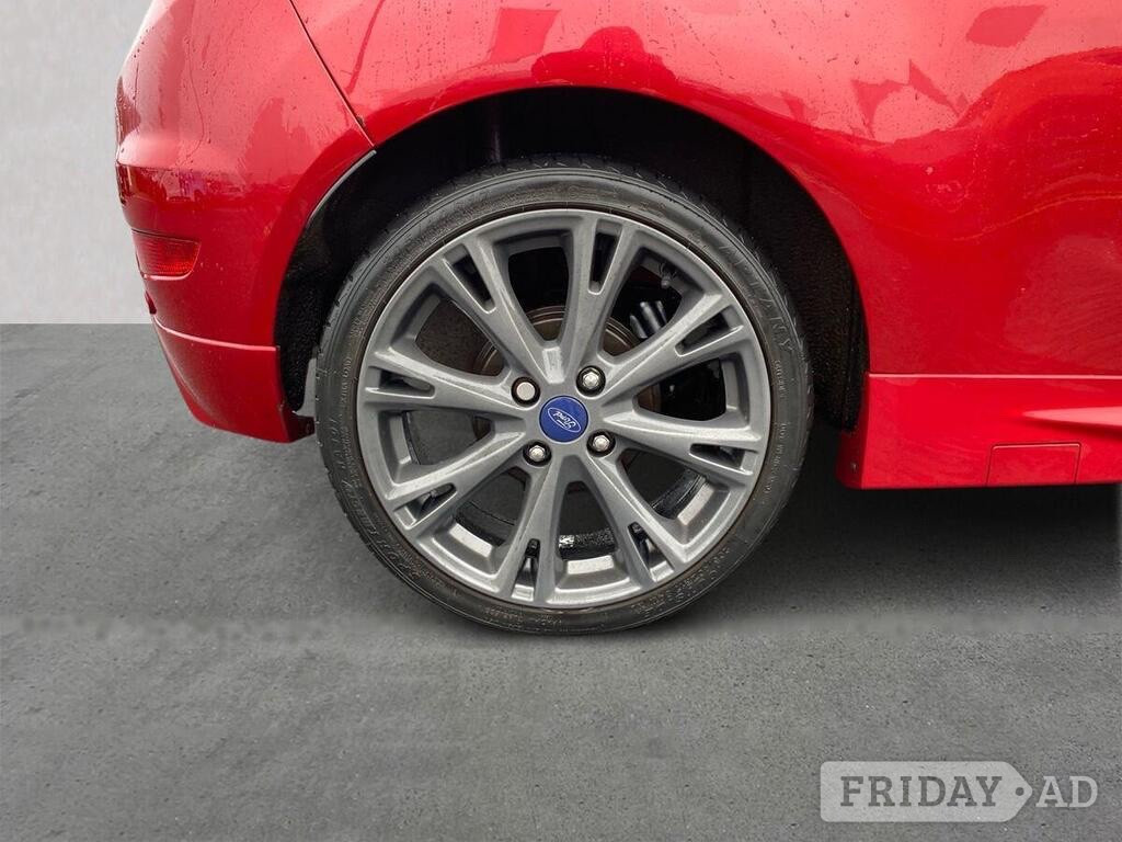 Ford Fiesta 2016 - Cars in Oldham