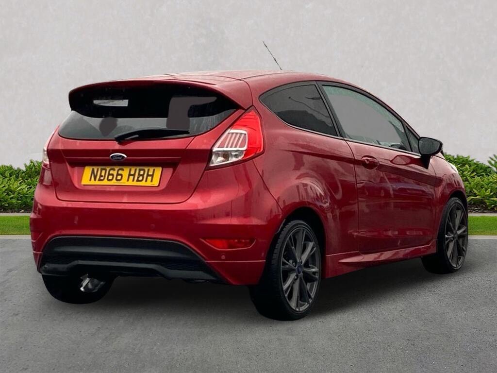 [ berth ]Ford Fiesta