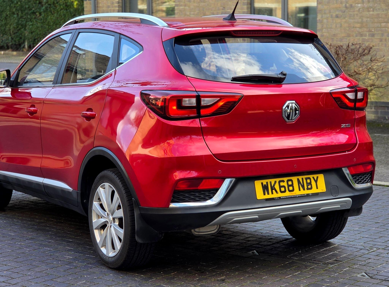MG ZS 2018 - Cars in Ashford