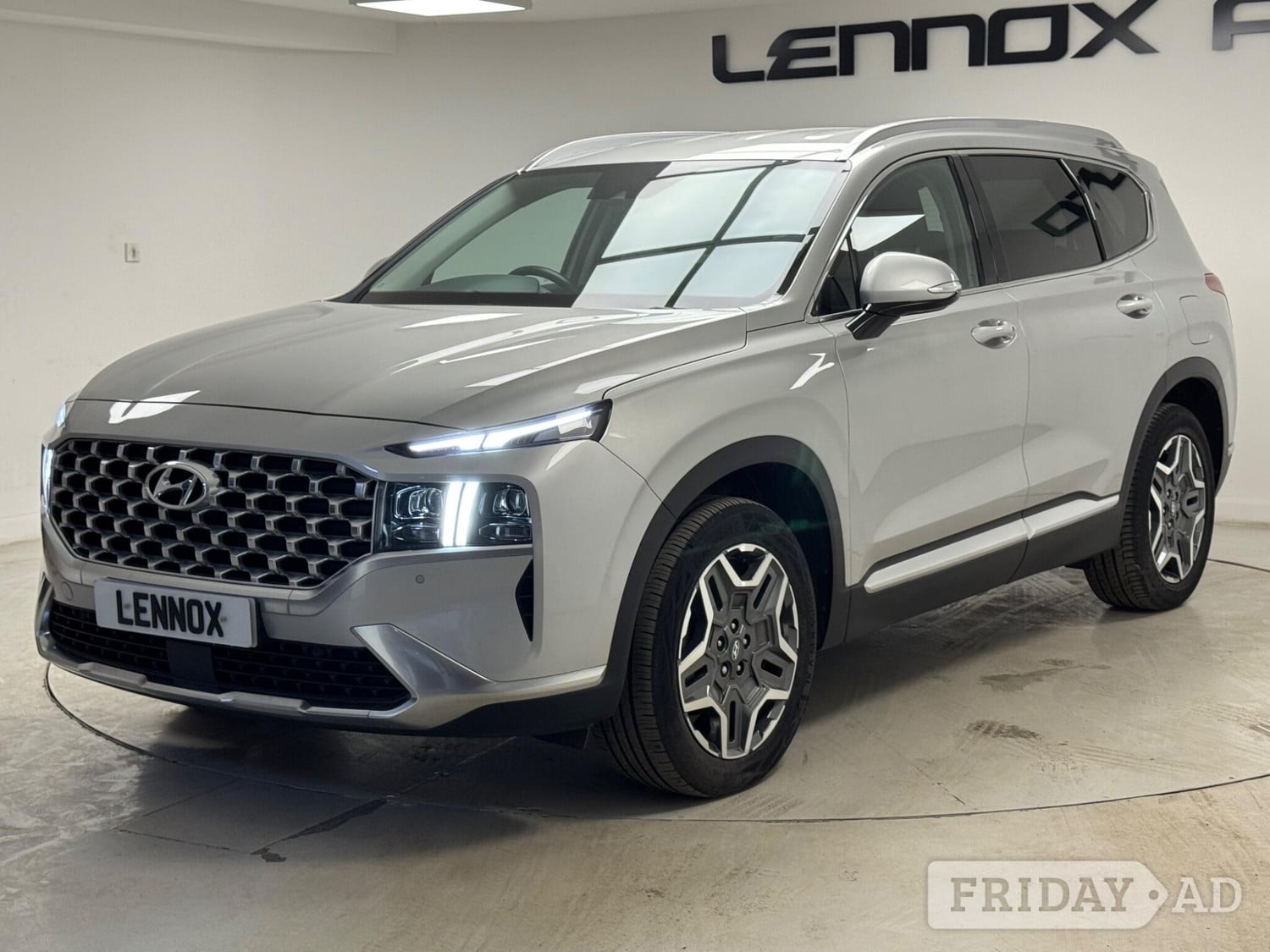 Hyundai Santa Fe 2023 - Cars