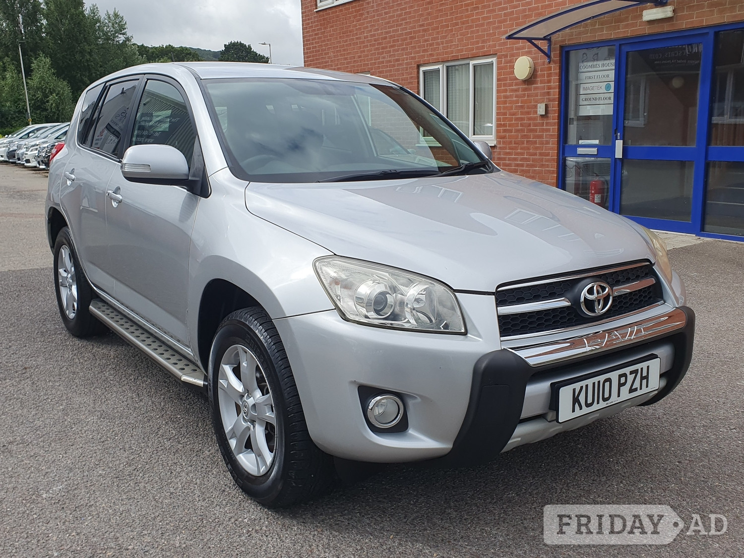 Toyota RAV4 2010 in Honiton