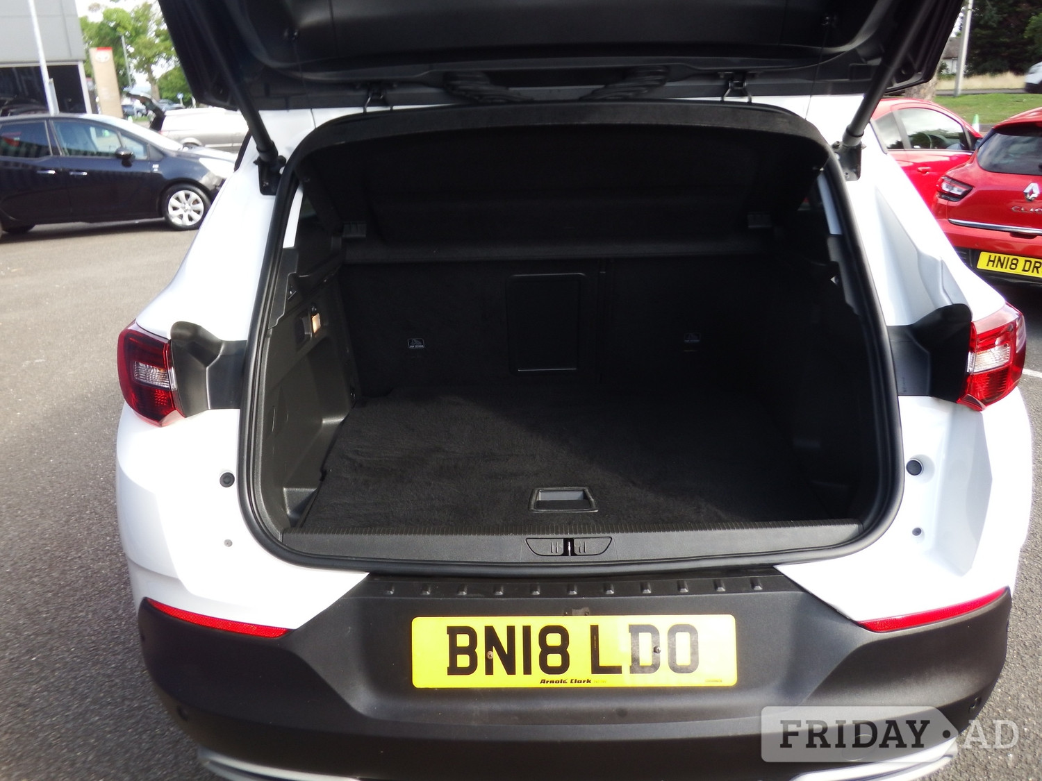 Vauxhall Grandland X 2018 - Cars