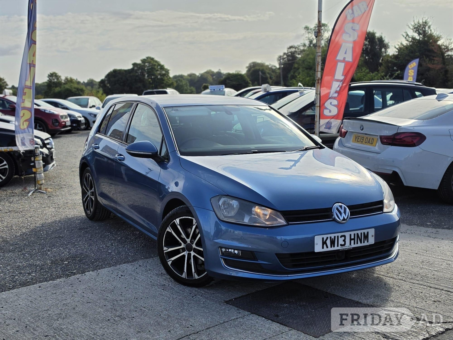Volkswagen Golf 2013 - Cars