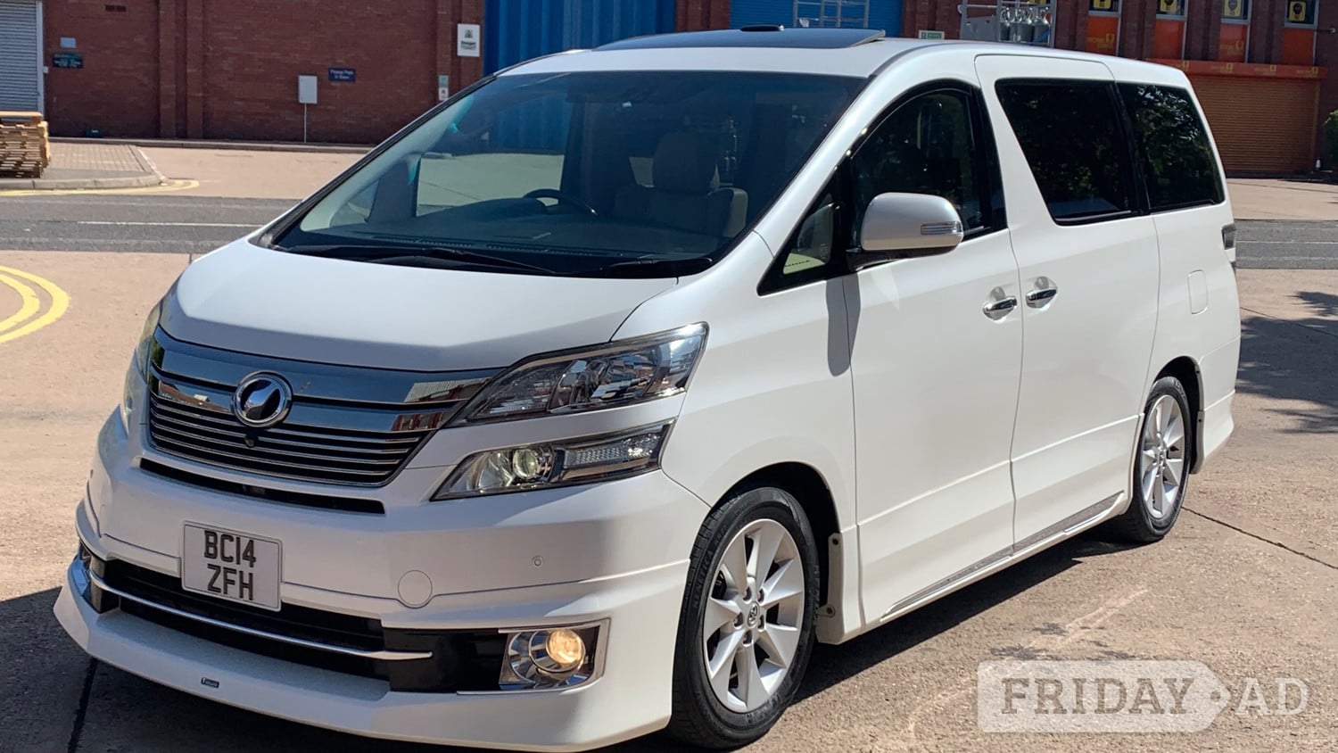 [ berth ]Toyota Vellfire