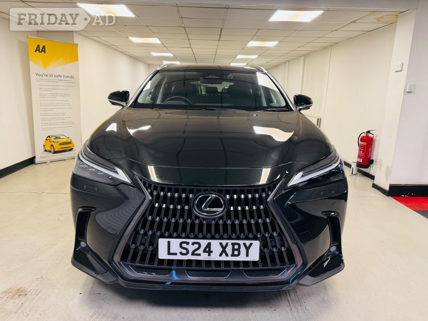 Lexus NX Stroud