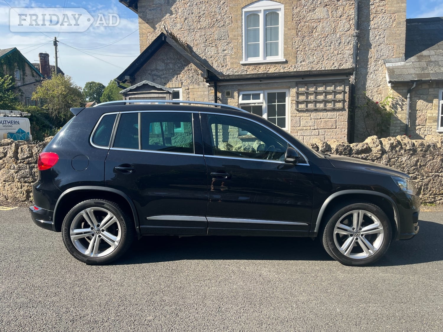 Volkswagen Tiguan Newport
