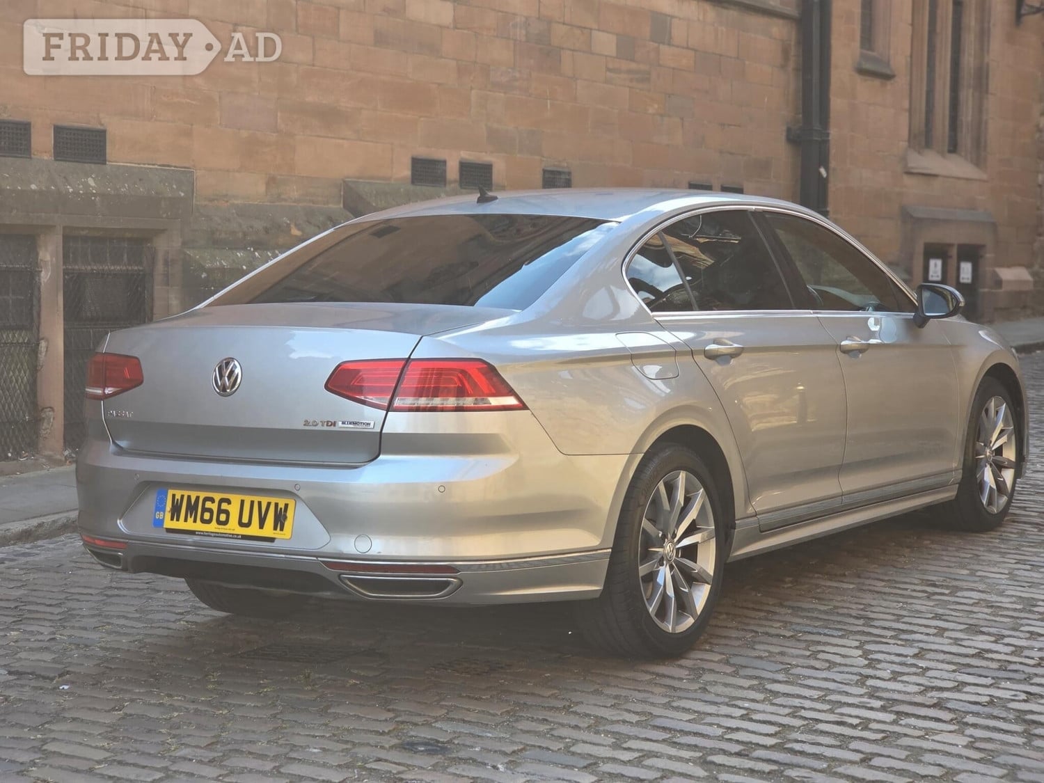 Volkswagen Passat 2016 - Cars in Coventry