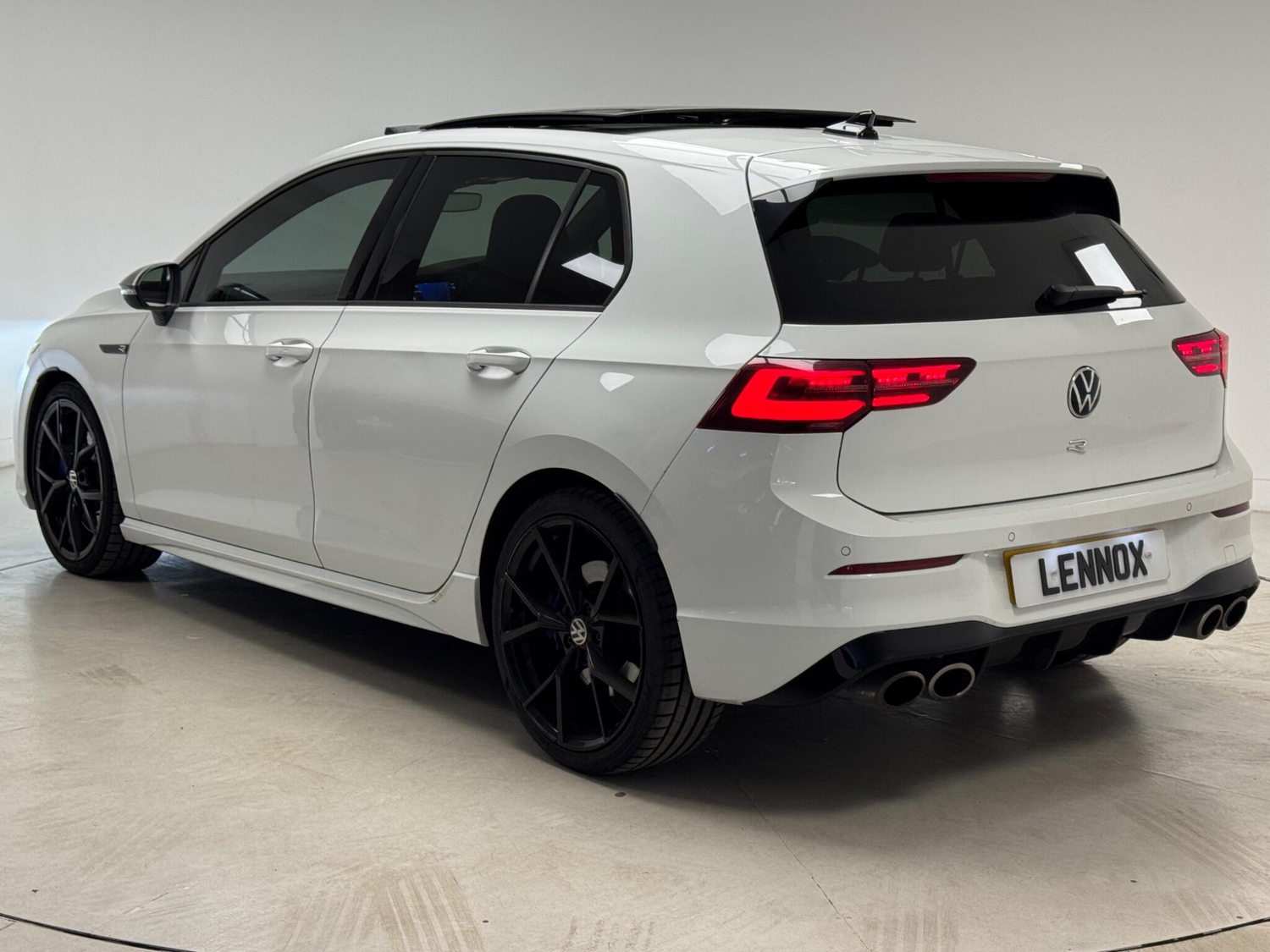 Volkswagen Golf 2024 - Cars in Brent