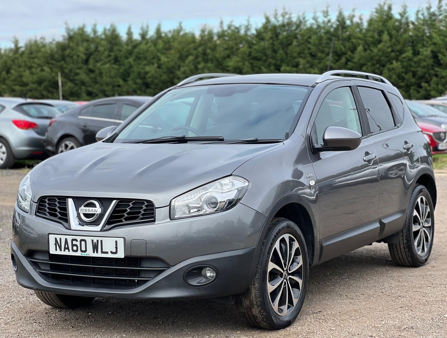 Nissan Qashqai 2010 - Cars