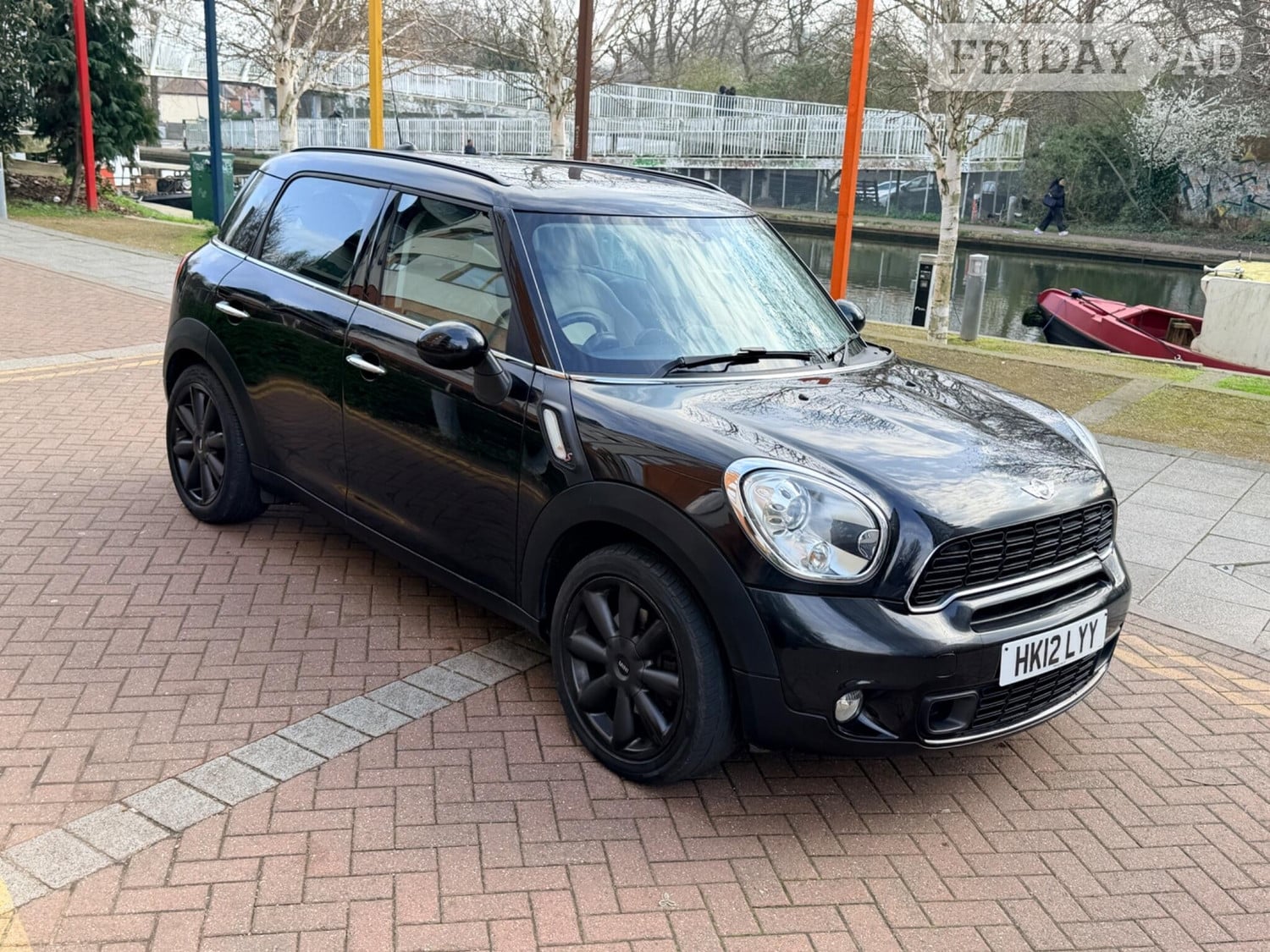 [ berth ]Mini Countryman