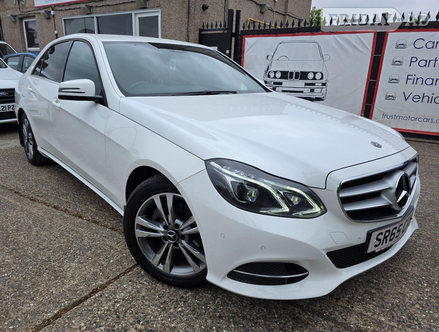Mercedes-Benz E Class 2015 in Hounslow