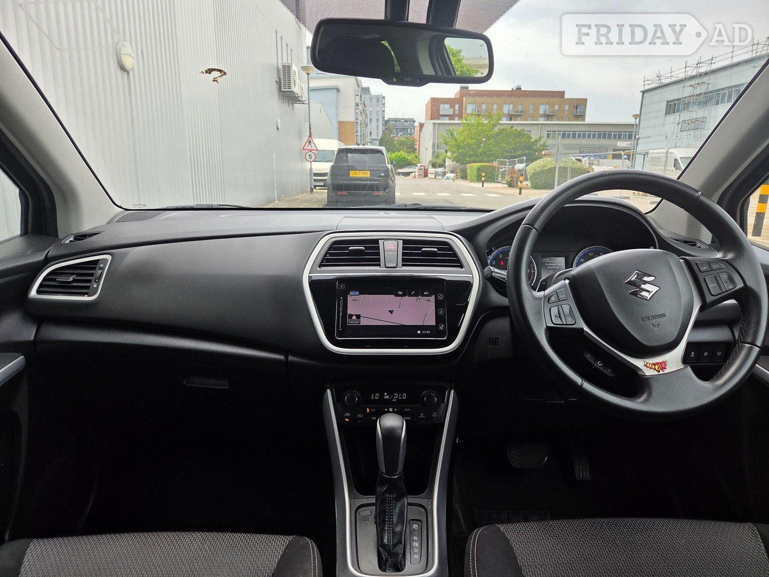 Suzuki SX4 2015 - Cars in Slough