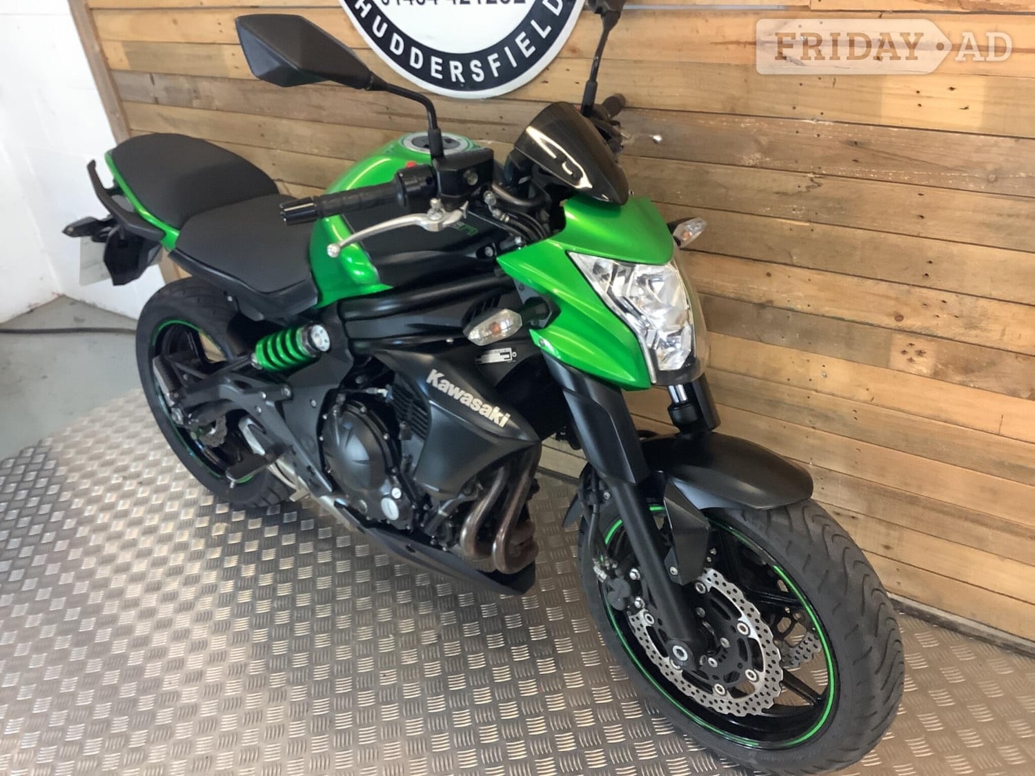 Kawasaki ER-6N 2015 - Motorbikes, Scooters & Quads